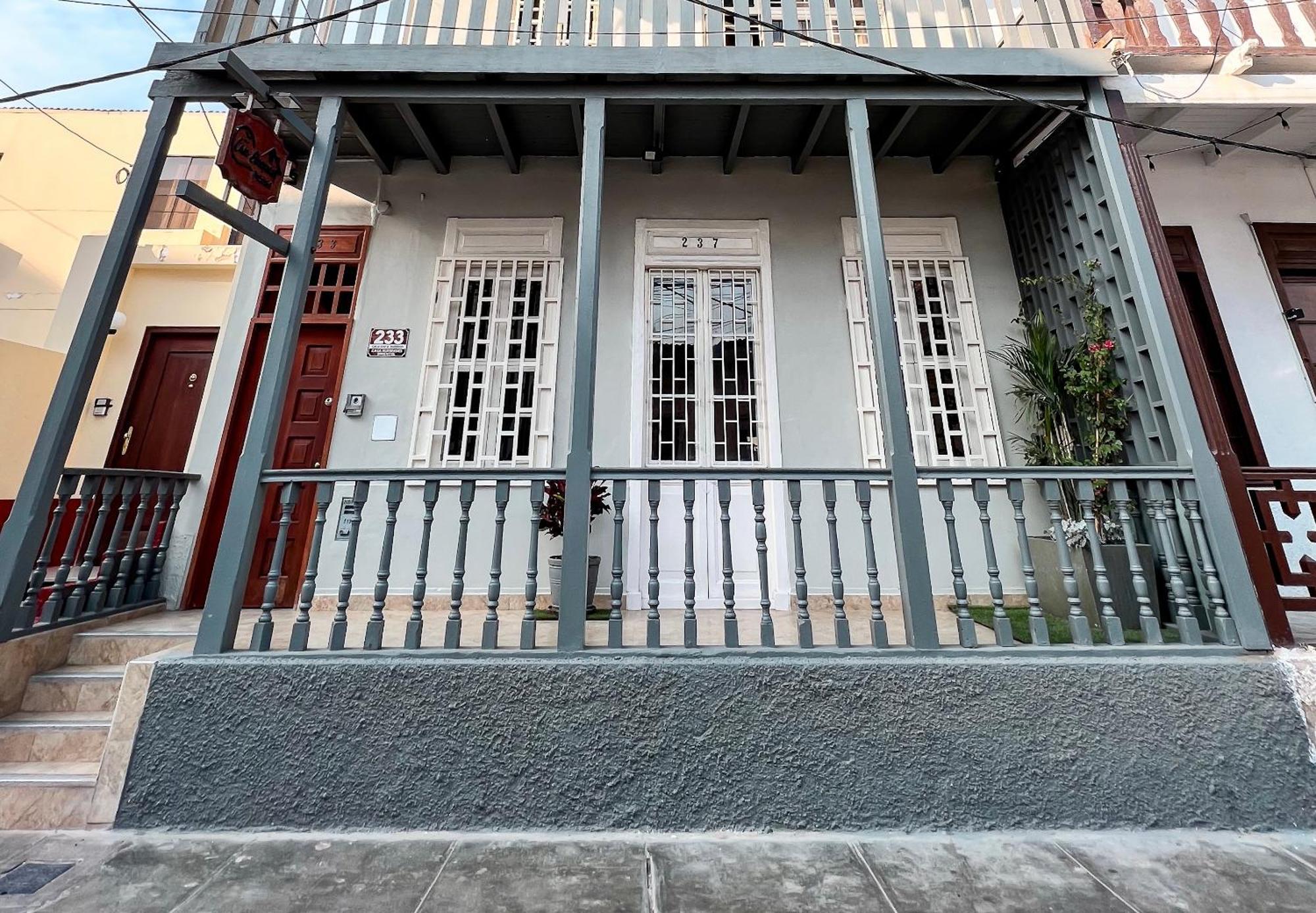 Bed and breakfast Casa Huéspedes Pimentel Extérieur photo