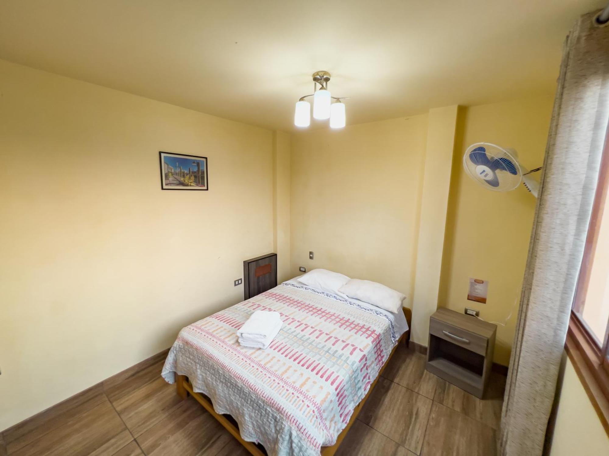 Bed and breakfast Casa Huéspedes Pimentel Extérieur photo