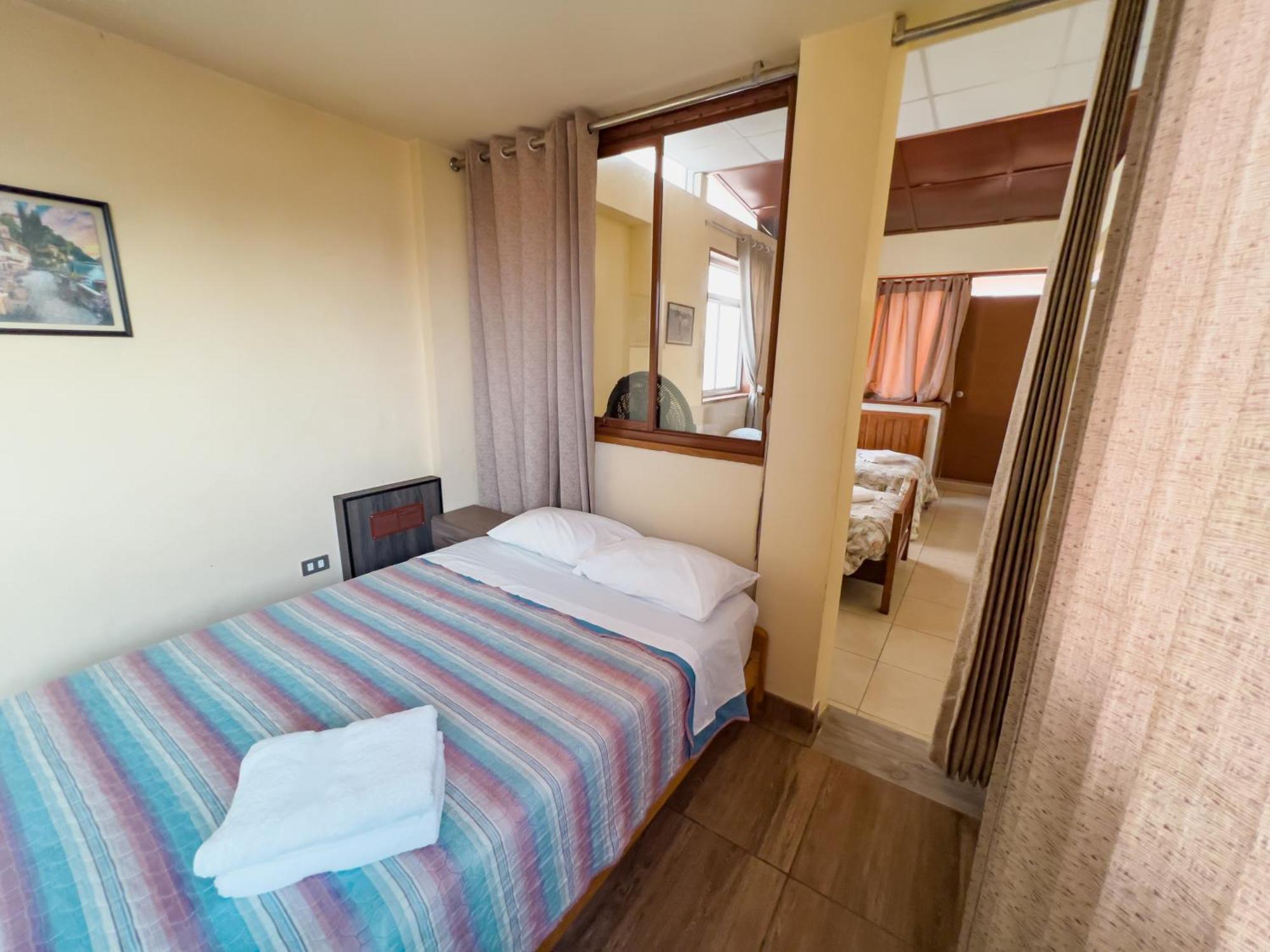 Bed and breakfast Casa Huéspedes Pimentel Extérieur photo