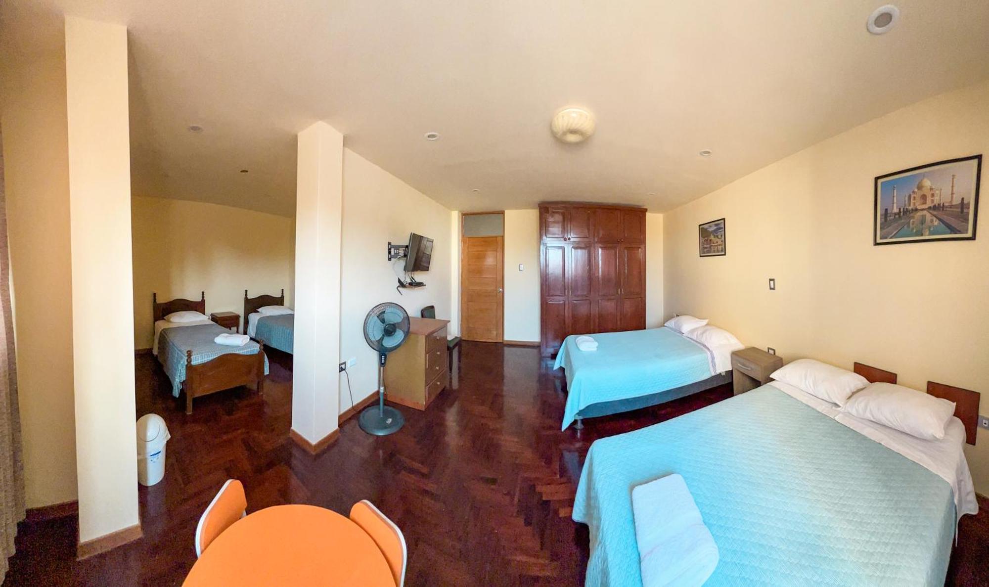 Bed and breakfast Casa Huéspedes Pimentel Extérieur photo