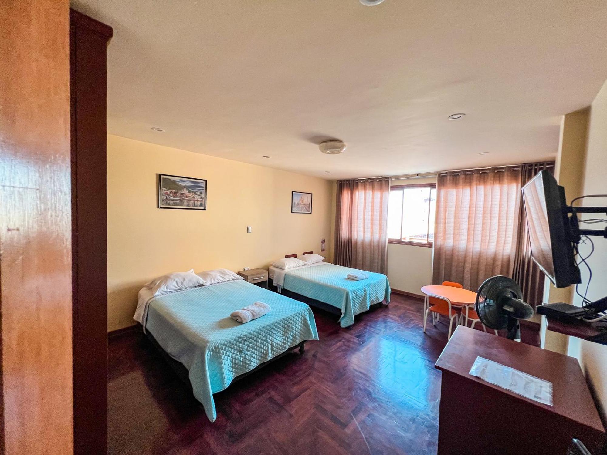 Bed and breakfast Casa Huéspedes Pimentel Extérieur photo
